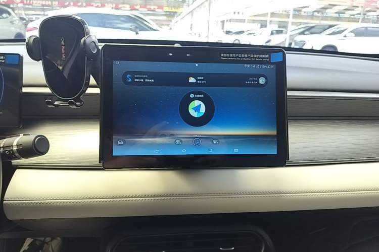 Used BYD Seal 05 DM-i 2025 DM-i Smart Drive 55KM Luxury Model Audio And AC Panel