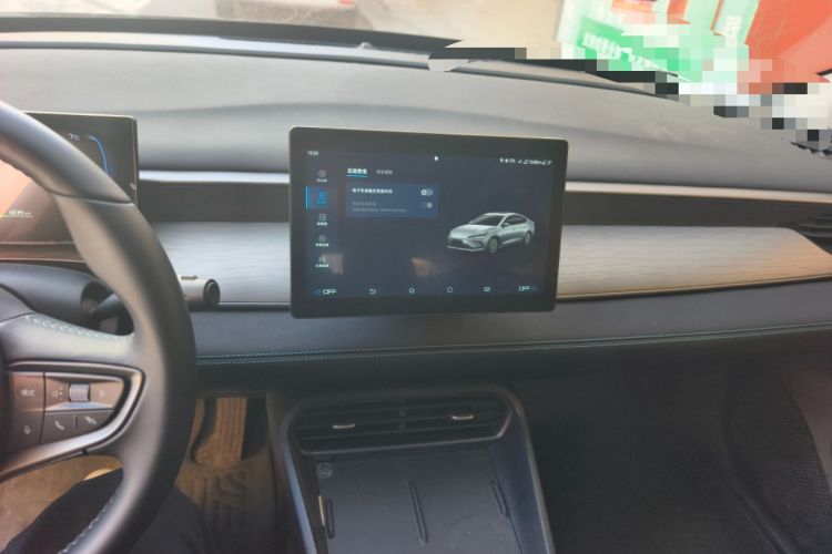 Used BYD Seal 05 DM-i 2025 DM-i Smart Drive 55KM Luxury Model Audio And AC Panel