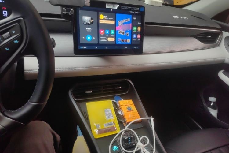 Used BYD Seal 05 DM-i 2025 DM-i Smart Drive 55KM Luxury Model Audio And AC Panel