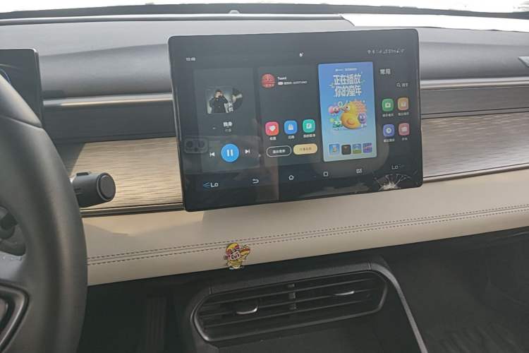 Used BYD Seal 05 DM-i 2025 DM-i Smart Drive 55KM Luxury Model Audio And AC Panel