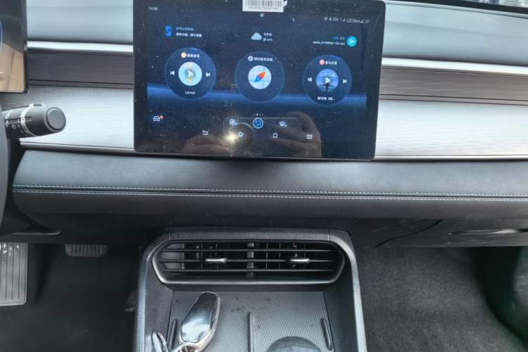 Used BYD Seal 05 DM-i 2025 DM-i Smart Drive 55KM Luxury Model Audio And AC Panel