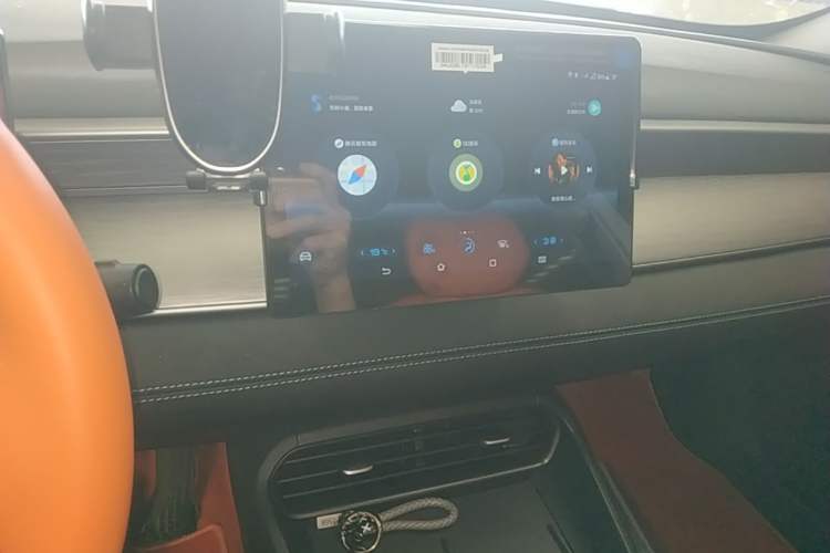 Used BYD Seal 05 DM-i 2025 DM-i Smart Drive 55KM Luxury Model Audio And AC Panel