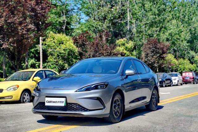 Ojetý BYD Seal 05 DM-i 2025 DM-i Smart Drive 55KM Luxury Model