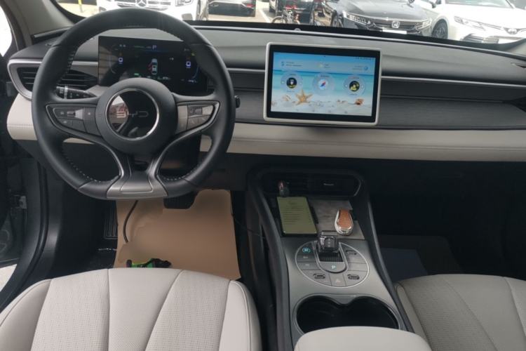 Used BYD Seal 05 DM-i 2025 DM-i Smart Drive 55KM Luxury Model Center Console