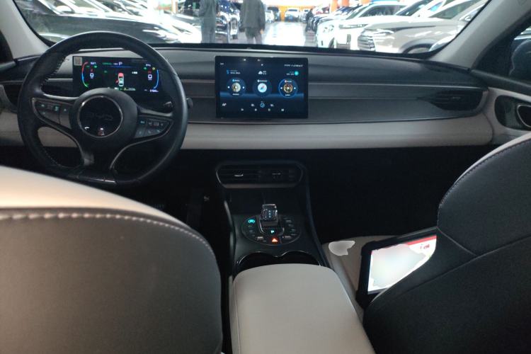 Used BYD Seal 05 DM-i 2025 DM-i Smart Drive 55KM Luxury Model Center Console