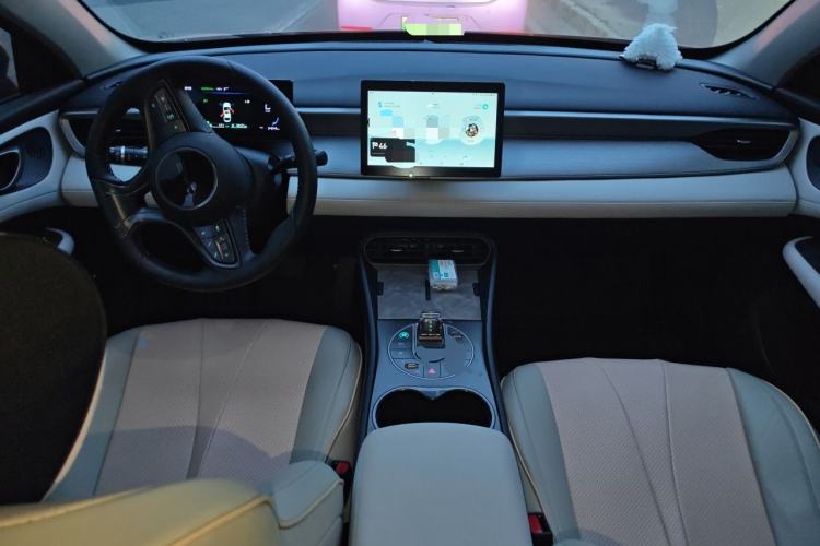 Used BYD Seal 05 DM-i 2025 DM-i Smart Drive 55KM Luxury Model Center Console