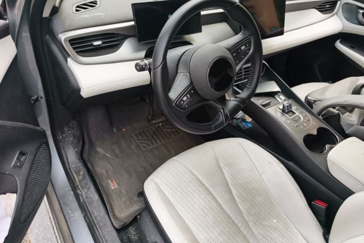 Used BYD Seal 05 DM-i 2025 DM-i Smart Drive 55KM Luxury Model Center Console