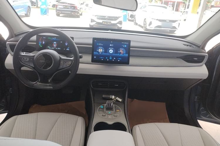 Used BYD Seal 05 DM-i 2025 DM-i Smart Drive 55KM Luxury Model Center Console