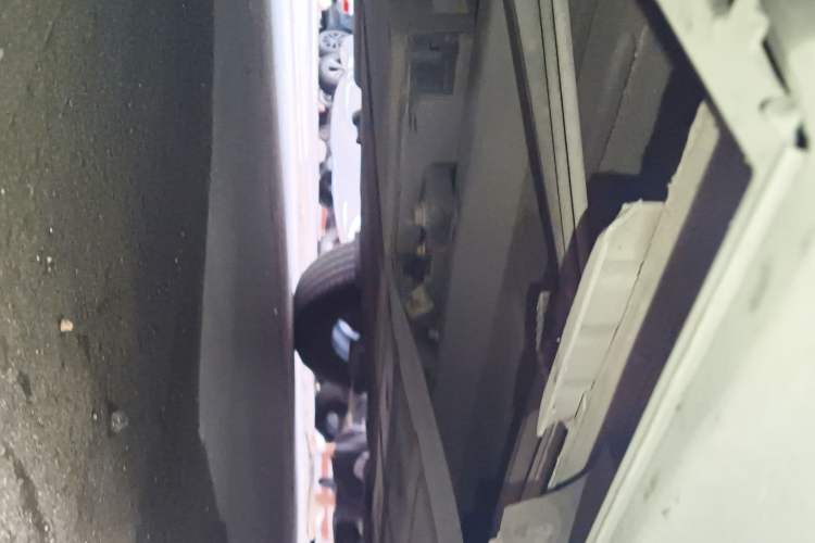 Used BYD Seal 05 DM-i 2025 DM-i Smart Drive 55KM Luxury Model Chassis Front Left