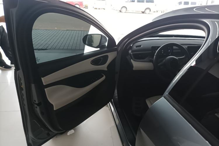 Used BYD Seal 05 DM-i 2025 DM-i Smart Drive 55KM Luxury Model Driver Seat