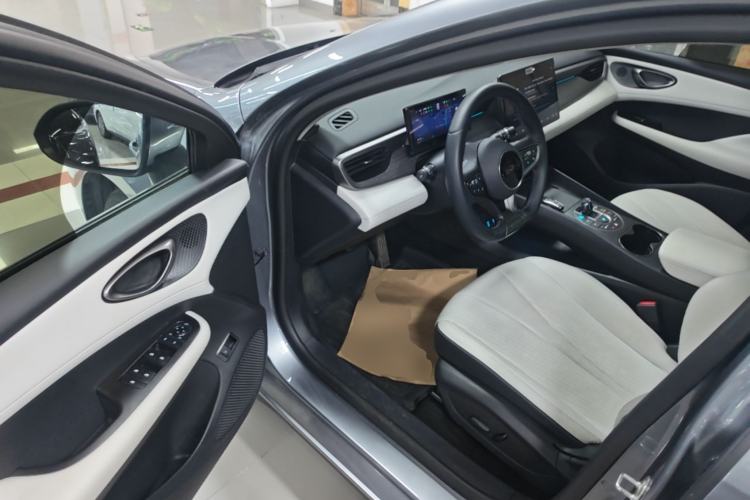 Used BYD Seal 05 DM-i 2025 DM-i Intelligent Drive 120KM Flagship Model Driver Seat