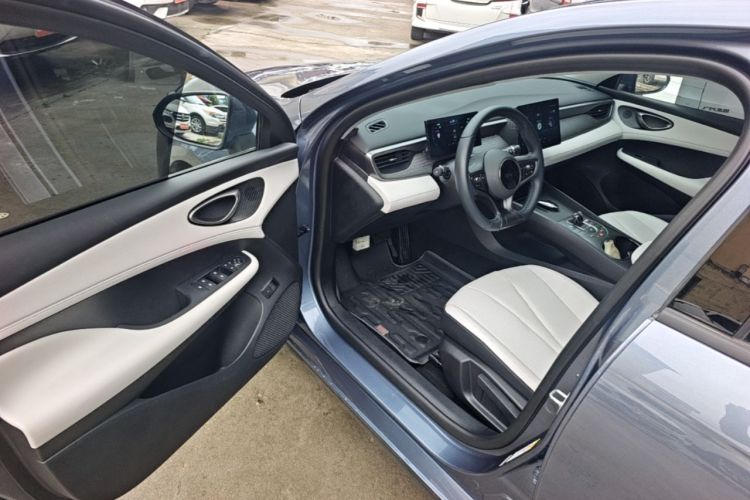Used BYD Seal 05 DM-i 2025 DM-i Smart Drive 55KM Luxury Model Driver Seat