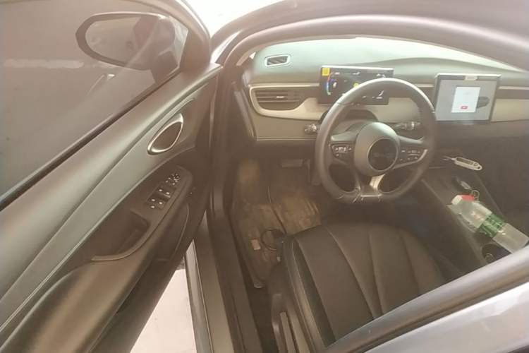 Used BYD Seal 05 DM-i 2025 DM-i Smart Drive 55KM Luxury Model Driver Seat