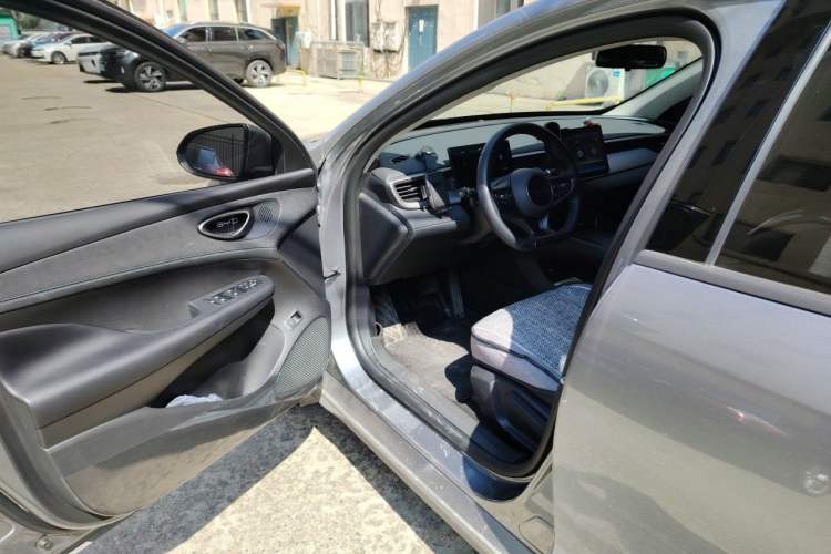 Used BYD Seal 05 DM-i 2025 DM-i Smart Drive 55KM Luxury Model Driver Seat