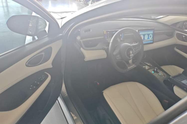 Used BYD Seal 05 DM-i 2025 DM-i Smart Drive 55KM Luxury Model Driver Seat