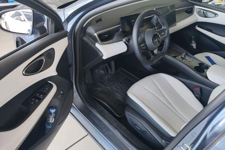 Used BYD Seal 05 DM-i 2025 DM-i Intelligent Drive 120KM Flagship Model Driver Seat