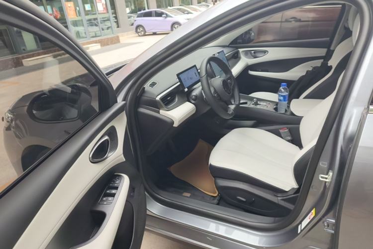 Used BYD Seal 05 DM-i 2025 DM-i Intelligent Drive 120KM Flagship Model Driver Seat