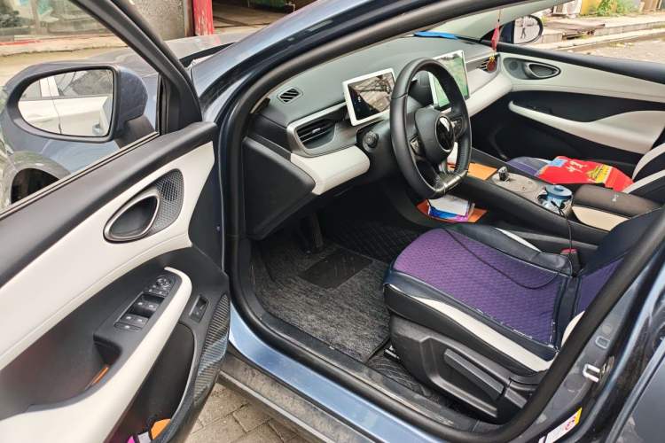 Used BYD Seal 05 DM-i 2025 DM-i Smart Drive 55KM Luxury Model Driver Seat