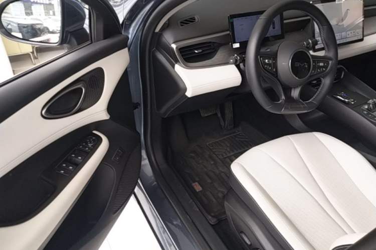 Used BYD Seal 05 DM-i 2025 DM-i Intelligent Drive 120KM Flagship Model Driver Seat