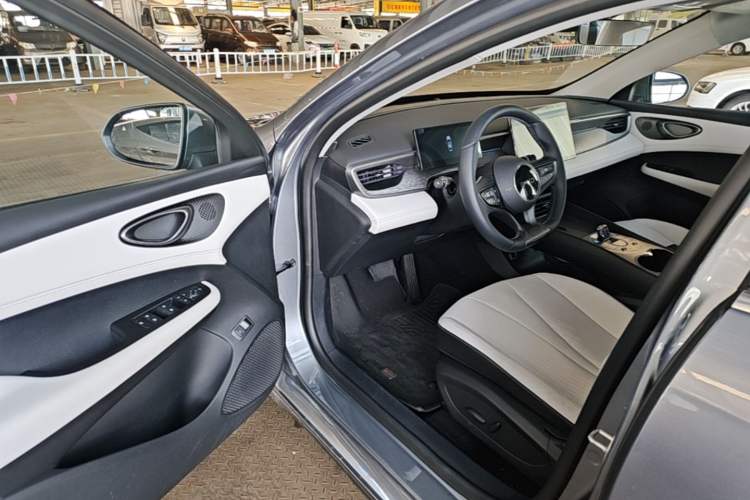 Used BYD Seal 05 DM-i 2025 DM-i Intelligent Drive 120KM Flagship Model Driver Seat