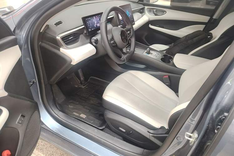 Used BYD Seal 05 DM-i 2025 DM-i Intelligent Drive 120KM Flagship Model Driver Seat