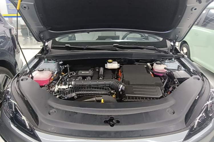 Used BYD Seal 05 DM-i 2025 DM-i Intelligent Drive 120KM Flagship Model Engine Bay