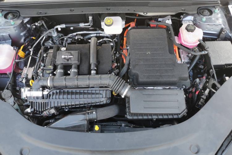 Used BYD Seal 05 DM-i 2025 DM-i Smart Drive 55KM Luxury Model Engine Bay