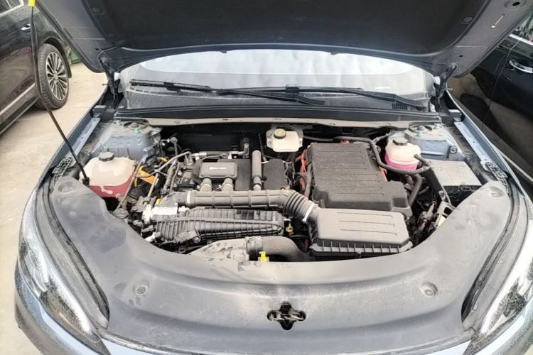 Used BYD Seal 05 DM-i 2025 DM-i Smart Drive 55KM Luxury Model Engine Bay