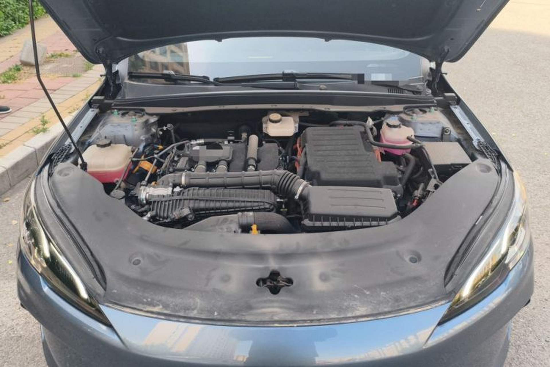 Used BYD Seal 05 DM-i 2025 DM-i Smart Drive 55KM Luxury Model Engine Bay
