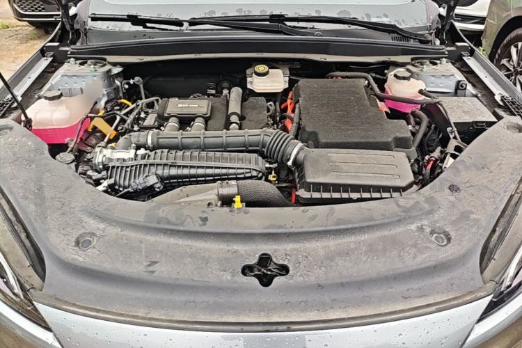 Used BYD Seal 05 DM-i 2025 DM-i Smart Drive 55KM Luxury Model Engine Bay