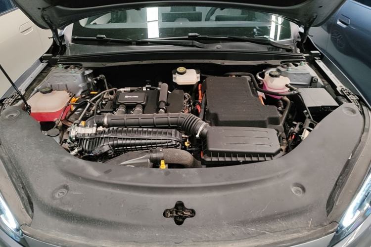 Used BYD Seal 05 DM-i 2025 DM-i Intelligent Drive 120KM Flagship Model Engine Bay