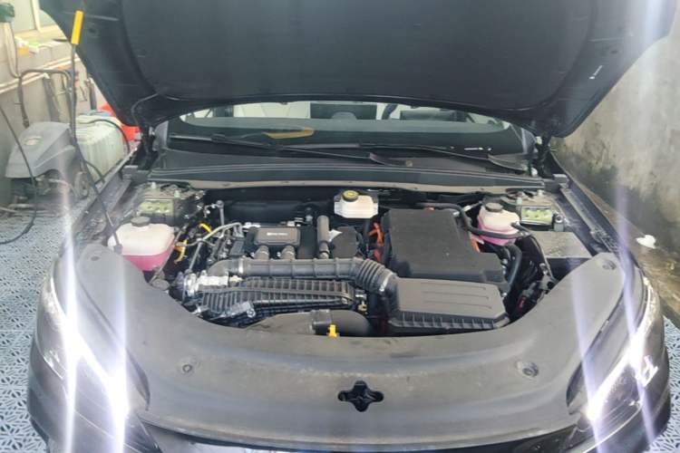 Used BYD Seal 05 DM-i 2025 DM-i Intelligent Drive 120KM Flagship Model Engine Bay