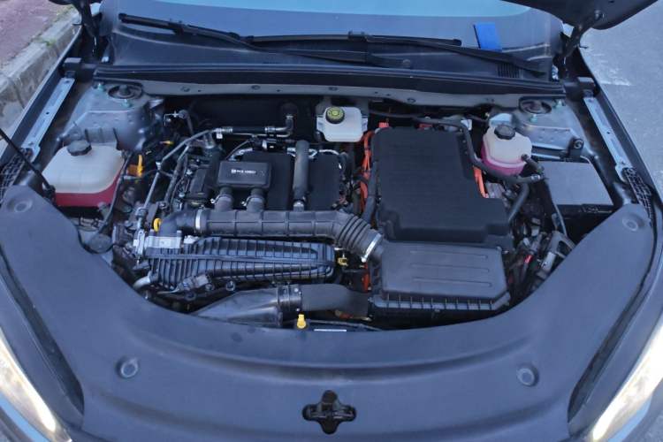 Used BYD Seal 05 DM-i 2025 DM-i Smart Drive 55KM Luxury Model Engine Bay