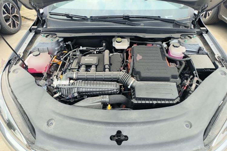 Used BYD Seal 05 DM-i 2025 DM-i Intelligent Drive 120KM Flagship Model Engine Bay