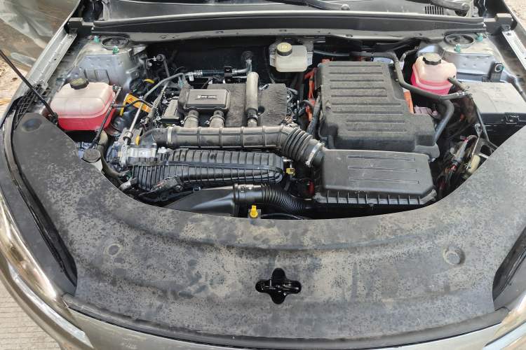 Used BYD Seal 05 DM-i 2025 DM-i Smart Drive 55KM Luxury Model Engine Bay