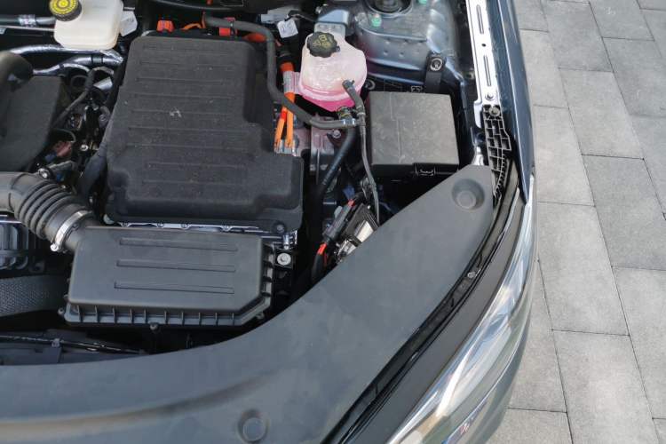 Used BYD Seal 05 DM-i 2025 DM-i Smart Drive 55KM Luxury Model Engine Bay Left