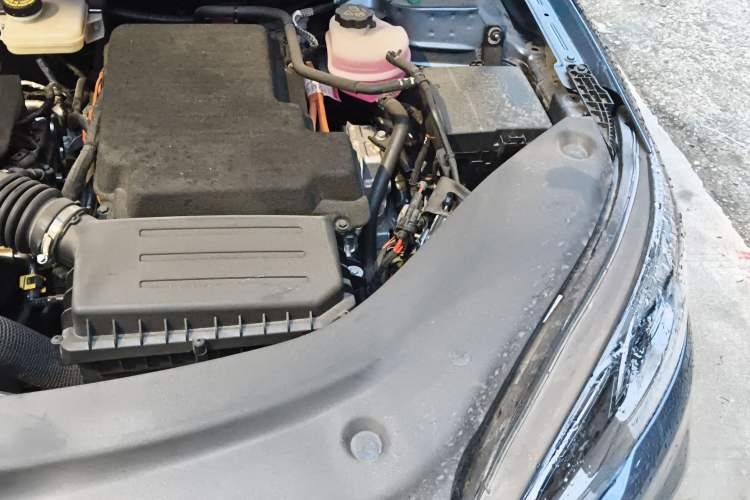 Used BYD Seal 05 DM-i 2025 DM-i Smart Drive 55KM Luxury Model Engine Bay Left