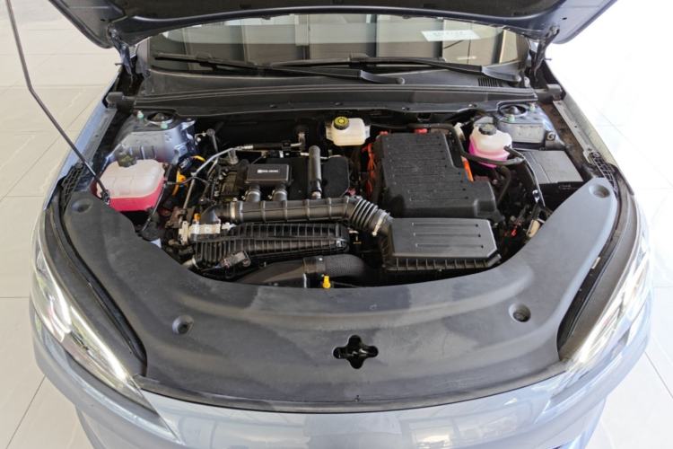Used BYD Seal 05 DM-i 2025 DM-i Intelligent Drive 120KM Flagship Model Engine Bay