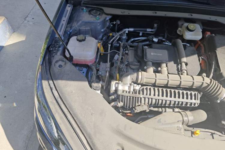 Used BYD Seal 05 DM-i 2025 DM-i Smart Drive 55KM Luxury Model Engine Bay Right