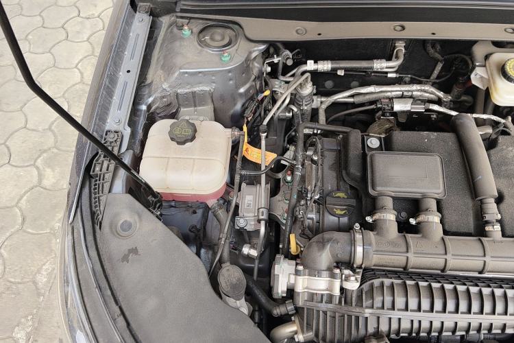 Used BYD Seal 05 DM-i 2025 DM-i Smart Drive 55KM Luxury Model Engine Bay Right