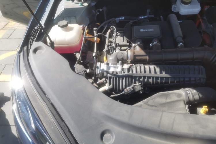 Used BYD Seal 05 DM-i 2025 DM-i Smart Drive 55KM Luxury Model Engine Bay Right