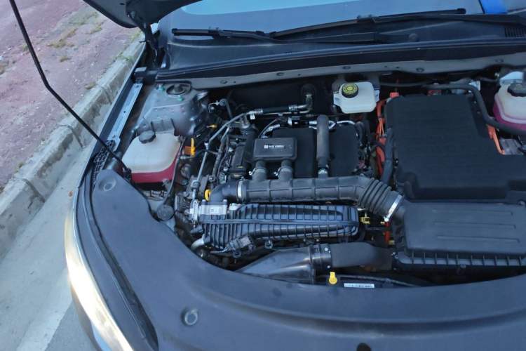 Used BYD Seal 05 DM-i 2025 DM-i Smart Drive 55KM Luxury Model Engine Bay Right