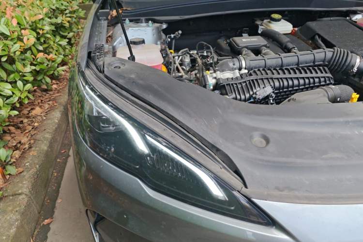 Used BYD Seal 05 DM-i 2025 DM-i Smart Drive 55KM Luxury Model Engine Bay Right