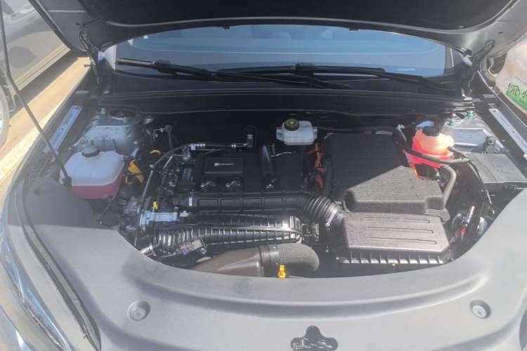 Used BYD Seal 05 DM-i 2025 DM-i Smart Drive 55KM Luxury Model Engine Bay