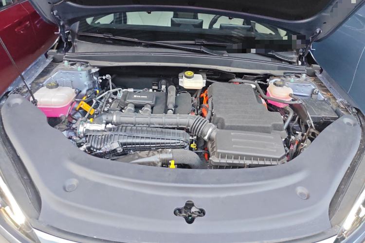 Used BYD Seal 05 DM-i 2025 DM-i Smart Drive 55KM Luxury Model Engine Bay