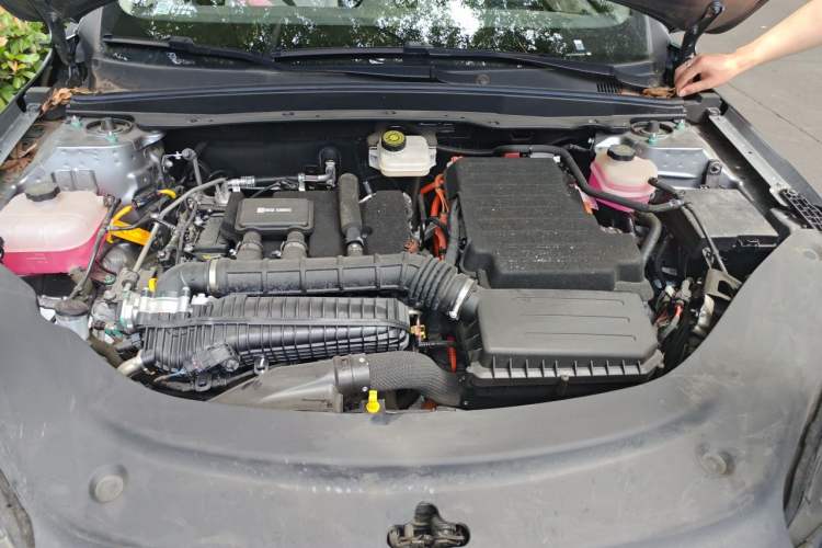 Used BYD Seal 05 DM-i 2025 DM-i Smart Drive 55KM Luxury Model Engine Bay