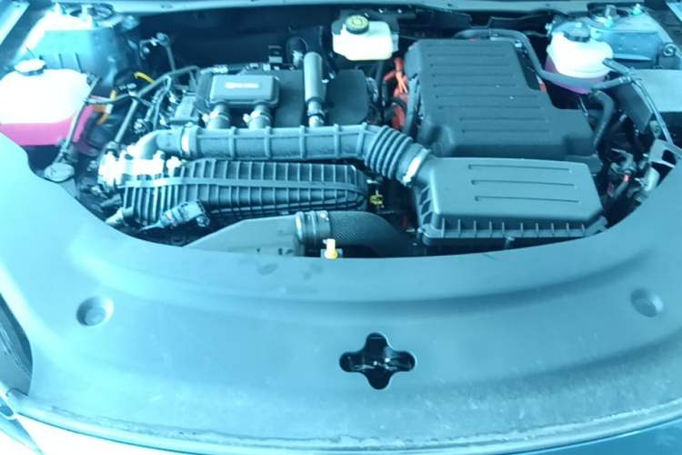 Used BYD Seal 05 DM-i 2025 DM-i Intelligent Drive 120KM Flagship Model Engine Bay