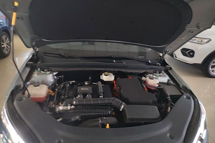 Used BYD Seal 05 DM-i 2025 DM-i Smart Drive 55KM Luxury Model Engine Bay