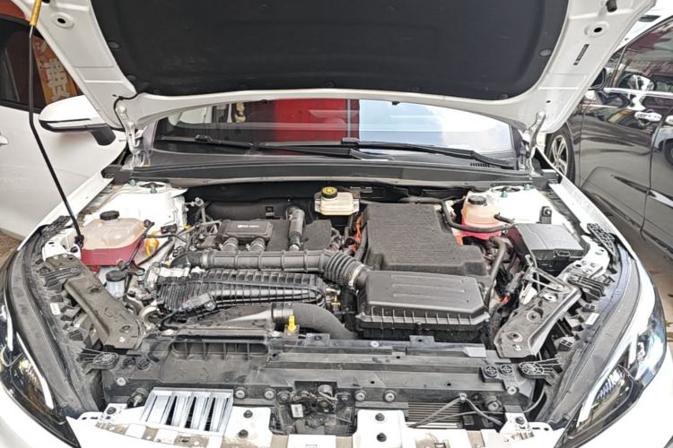 Used BYD Seal 05 DM-i 2025 DM-i Smart Drive 55KM Luxury Model Engine Bay