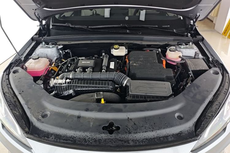 Used BYD Seal 05 DM-i 2025 DM-i Smart Drive 55KM Luxury Model Engine Bay
